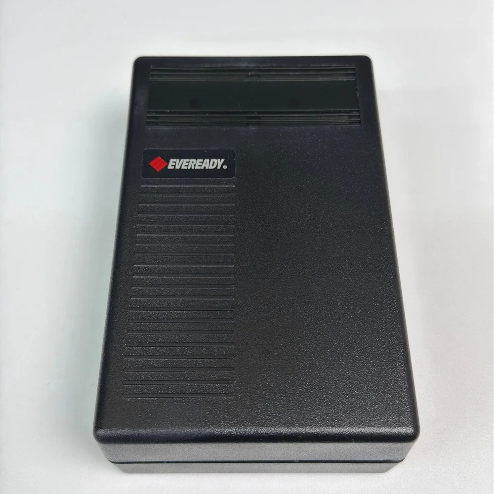 Vintage Eveready QCC4 3 Hour Quick Battery Charger for AA AAA C D 9V Ni-Cd 1992
